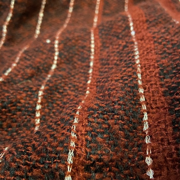 Set of 2 Infinity Scarves - Picture 2 of 3